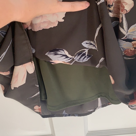 Off The Shoulder Dress - Picture 3 of 4